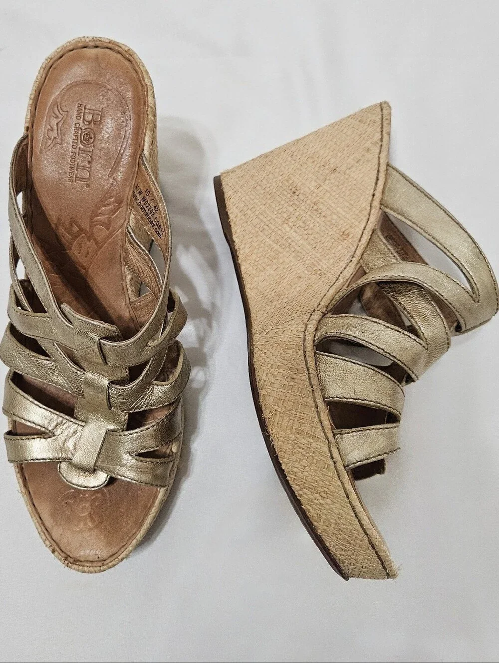 Born Sandals Womens 10 Strappy Casual Slip On Wedge Slide Gold Leather